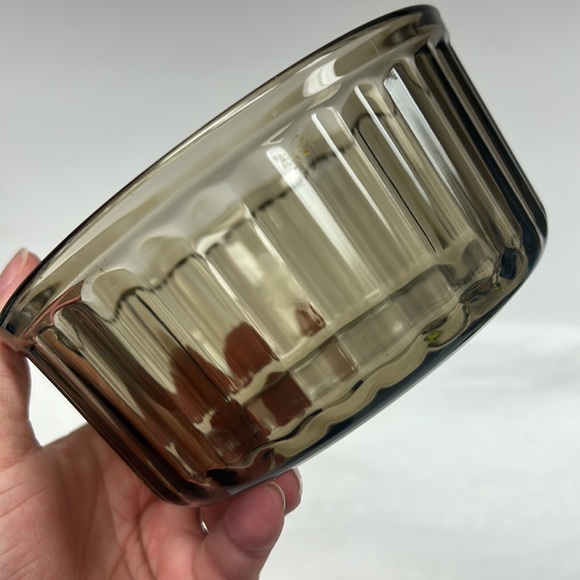 Vintage smoked glass “Arcopal” brand soufflé dishes made in France - Picture 7 of 11